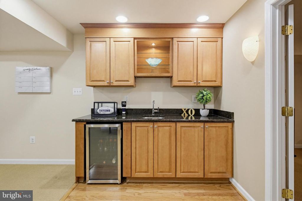 Image 102 of property listing at 6464 S WIND CIR, Columbia, MD 21044