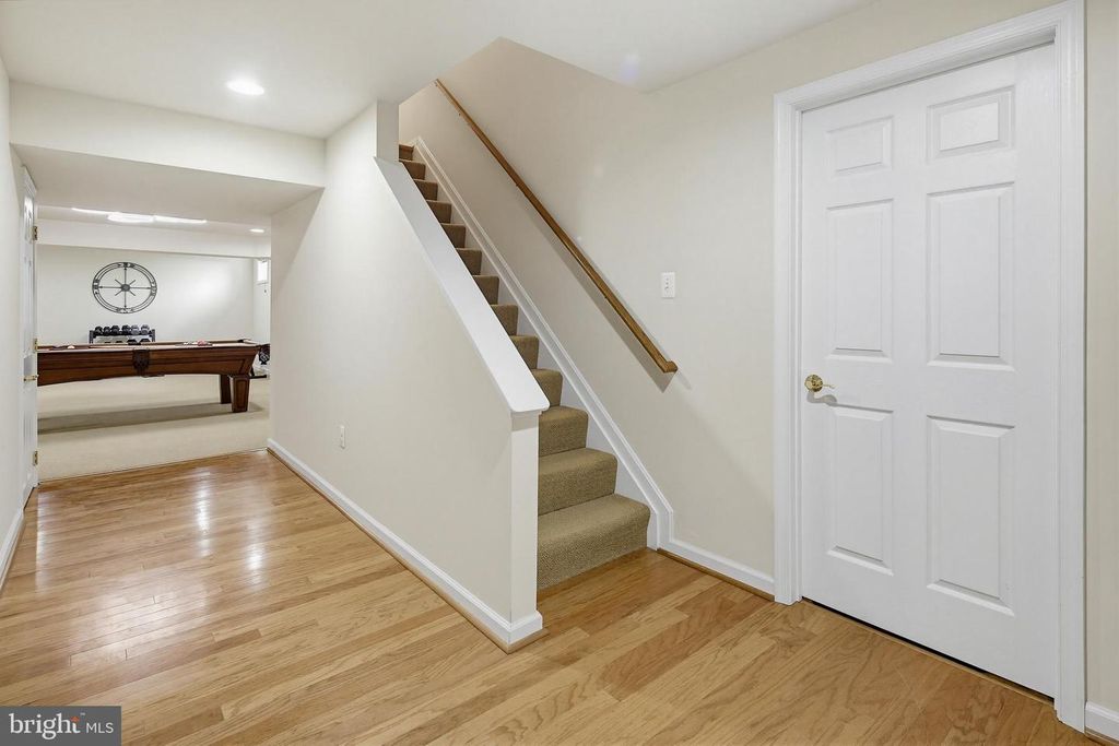 Image 114 of property listing at 6464 S WIND CIR, Columbia, MD 21044