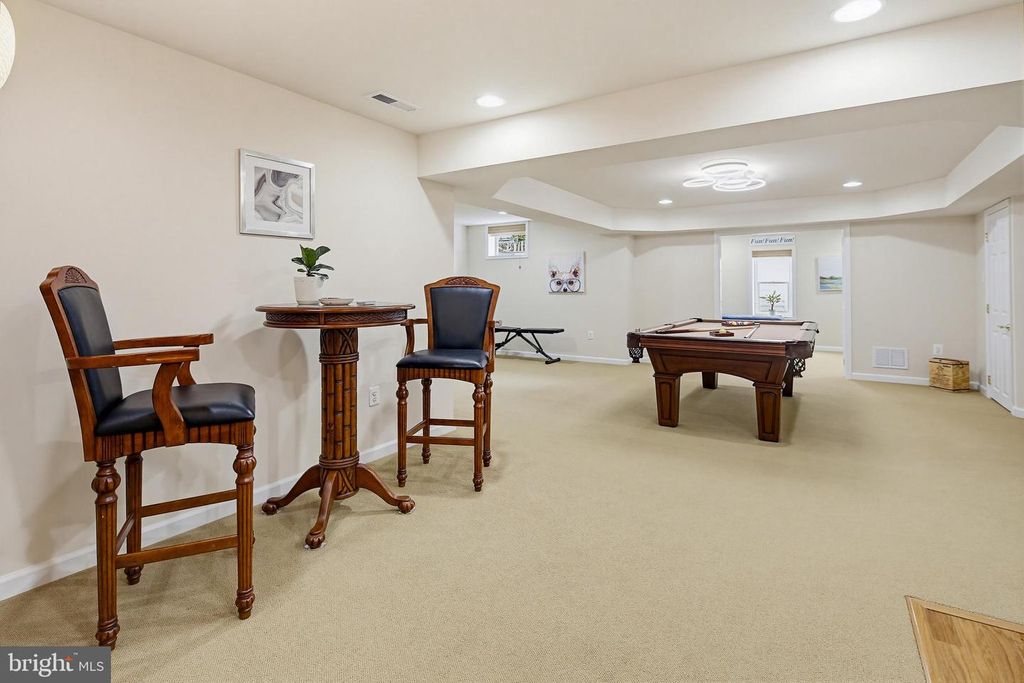 Image 117 of property listing at 6464 S WIND CIR, Columbia, MD 21044