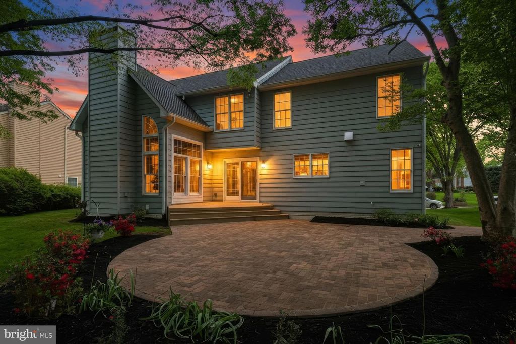 Image 133 of property listing at 6464 S WIND CIR, Columbia, MD 21044