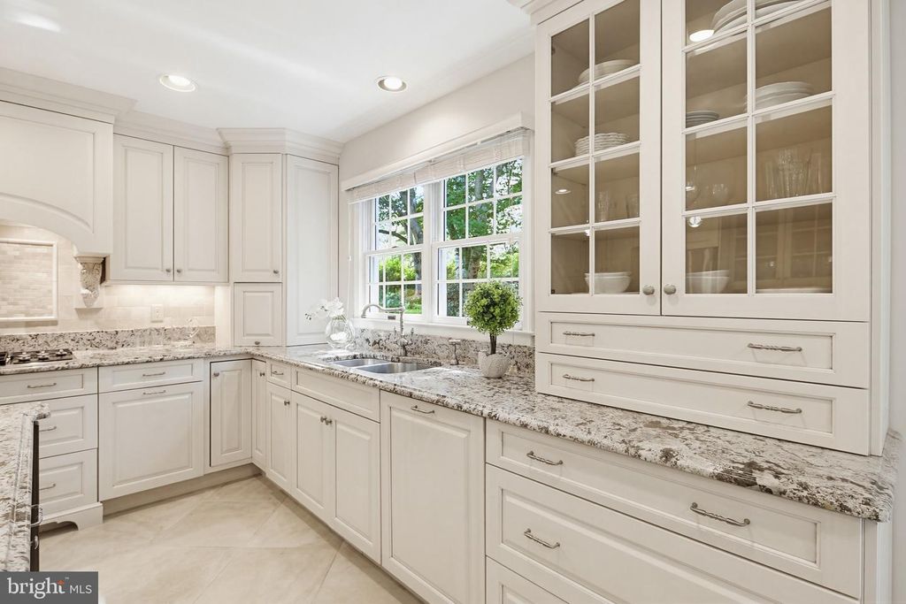 Image 23 of property listing at 6464 S WIND CIR, Columbia, MD 21044