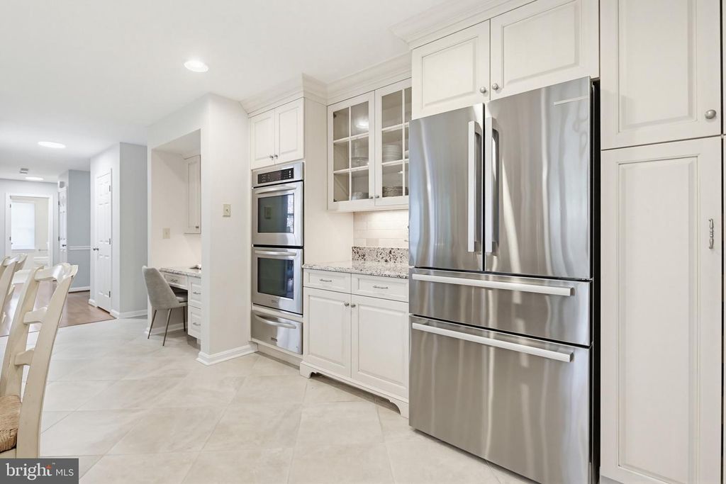 Image 35 of property listing at 6464 S WIND CIR, Columbia, MD 21044