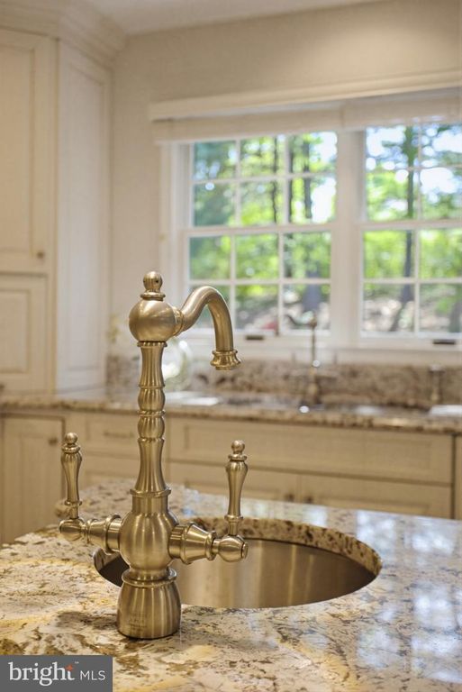 Image 39 of property listing at 6464 S WIND CIR, Columbia, MD 21044