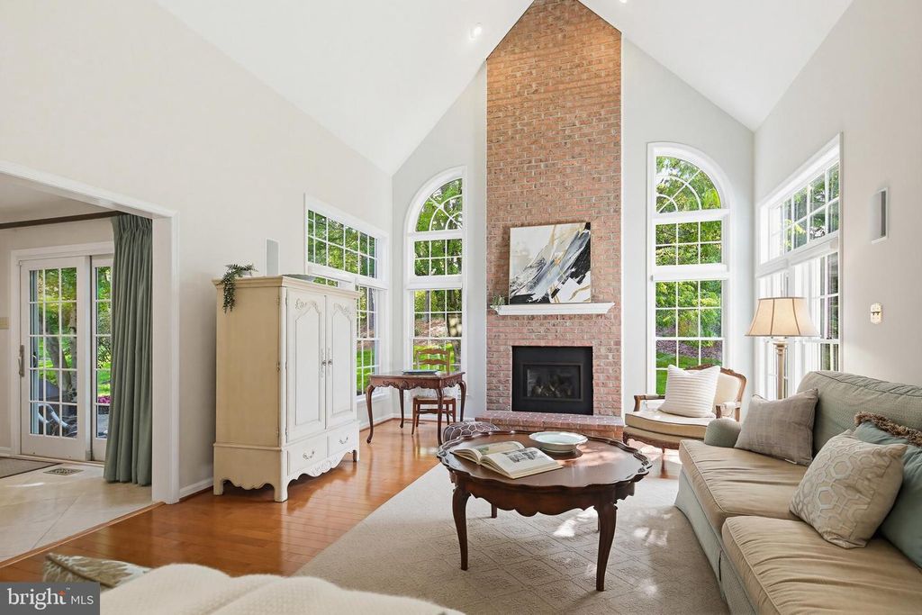 Image 44 of property listing at 6464 S WIND CIR, Columbia, MD 21044