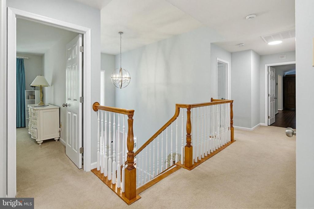 Image 57 of property listing at 6464 S WIND CIR, Columbia, MD 21044