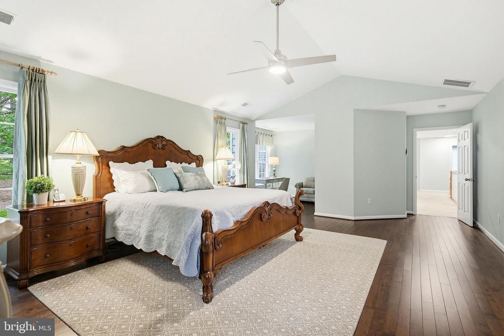 Image 58 of property listing at 6464 S WIND CIR, Columbia, MD 21044