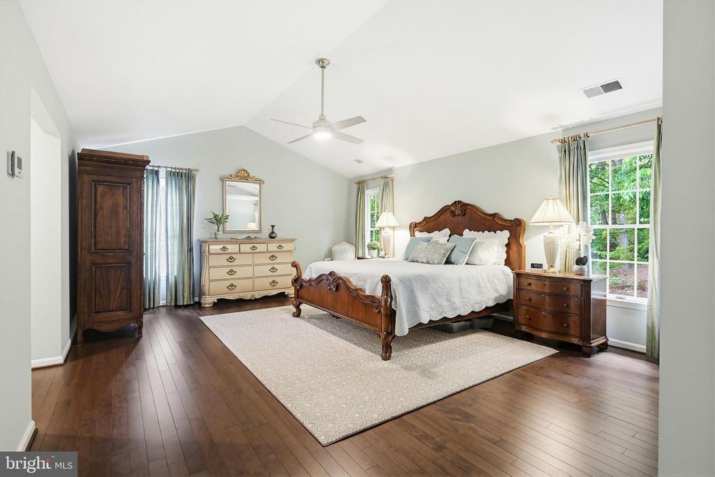 Image 59 of property listing at 6464 S WIND CIR, Columbia, MD 21044