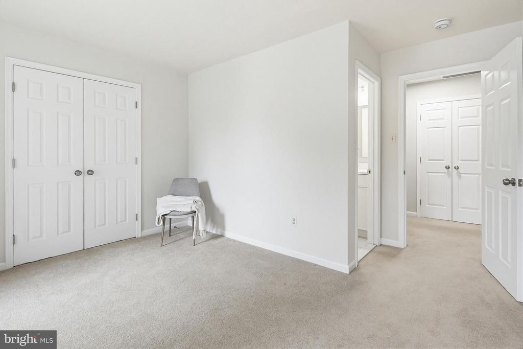 Image 79 of property listing at 6464 S WIND CIR, Columbia, MD 21044