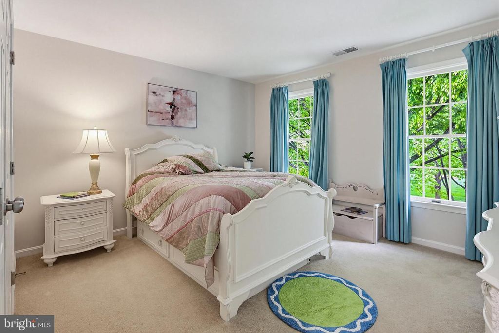 Image 88 of property listing at 6464 S WIND CIR, Columbia, MD 21044