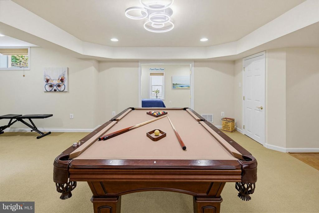 Image 97 of property listing at 6464 S WIND CIR, Columbia, MD 21044