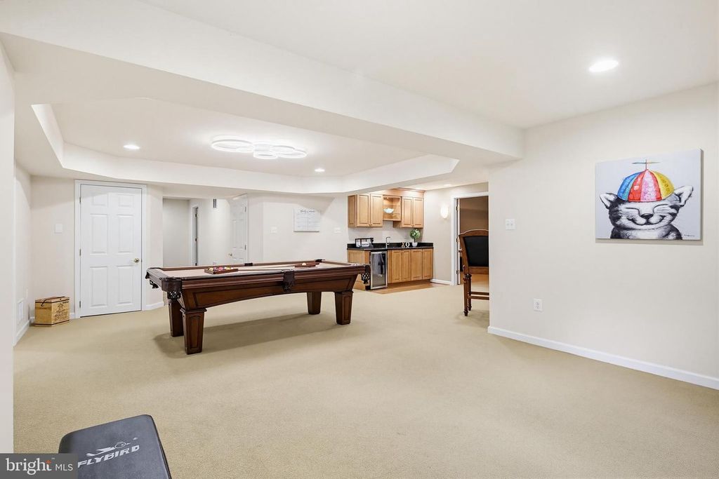 Image 99 of property listing at 6464 S WIND CIR, Columbia, MD 21044