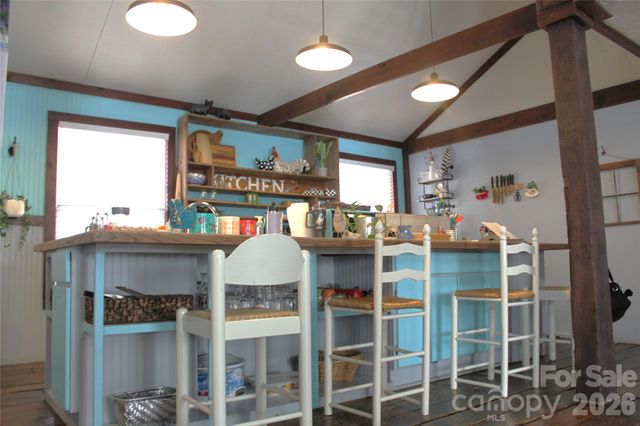 207 3rd Avenue NW, Conover, NC 28613