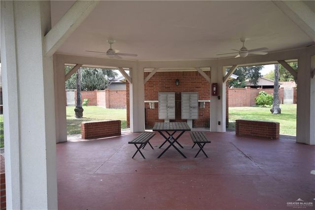 301 E La Vista Avenue 38, Mcallen, TX 78501