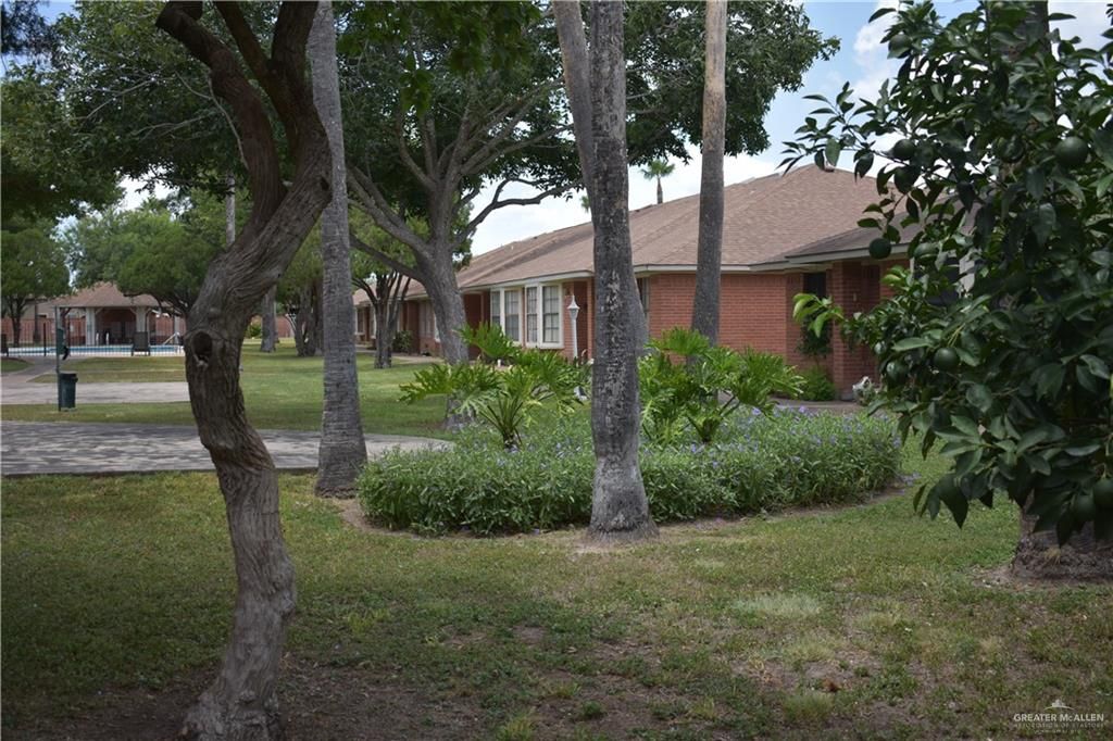 301 E La Vista Avenue 38, Mcallen, TX 78501