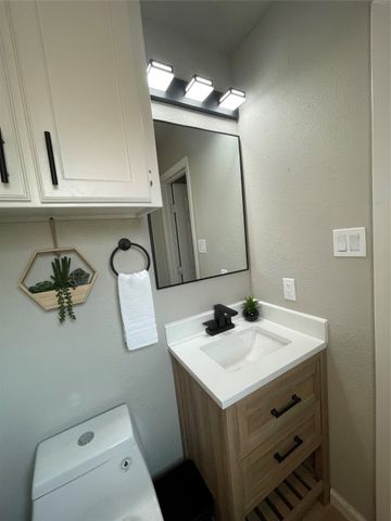 6408 Greenfield Court, Watauga, TX 76148