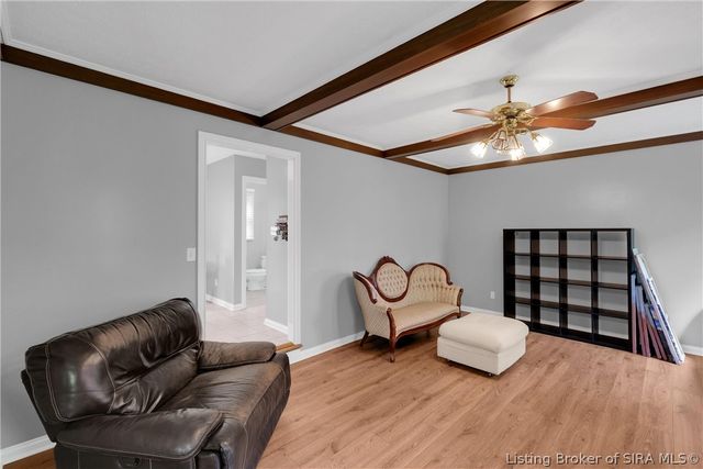 11699 S Old Bear Creek Road, Pekin, IN 47165