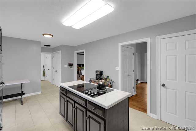 11699 S Old Bear Creek Road, Pekin, IN 47165