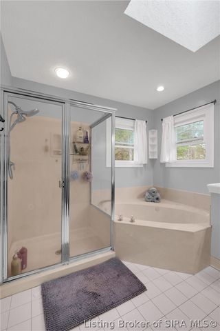 11699 S Old Bear Creek Road, Pekin, IN 47165