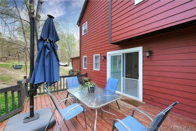 11699 S Old Bear Creek Road, Pekin, IN 47165