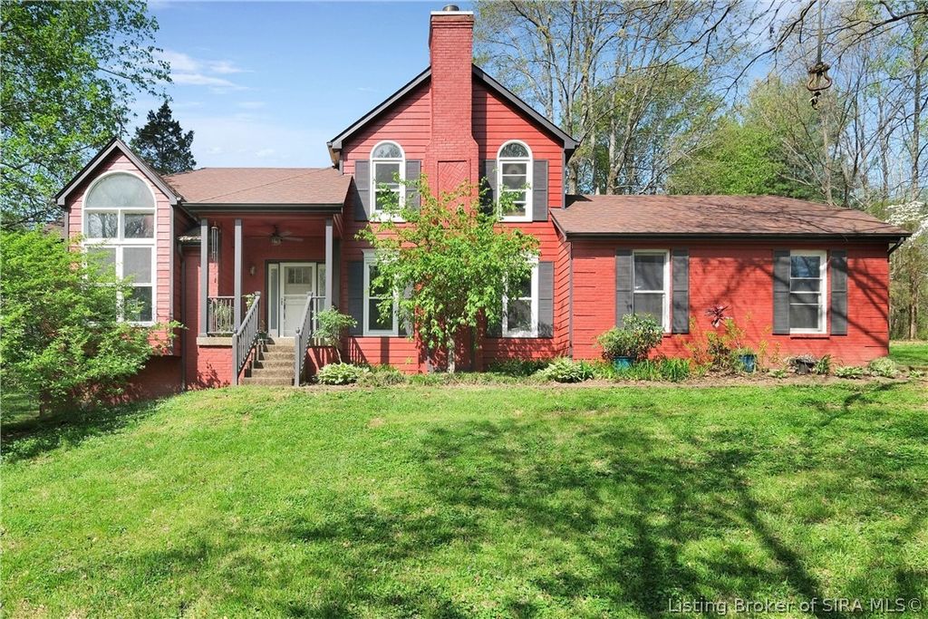 11699 S Old Bear Creek Road, Pekin, IN 47165