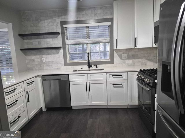 1020 Hampton Hill Court, Lawrenceville, GA 30044