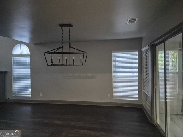 1020 Hampton Hill Court, Lawrenceville, GA 30044