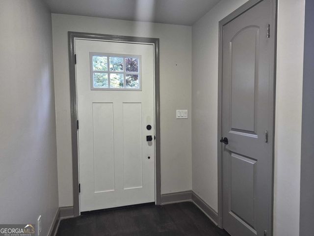 1020 Hampton Hill Court, Lawrenceville, GA 30044