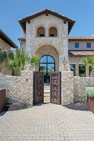 605 Kodiak TRL, Cedar Park, TX 78613