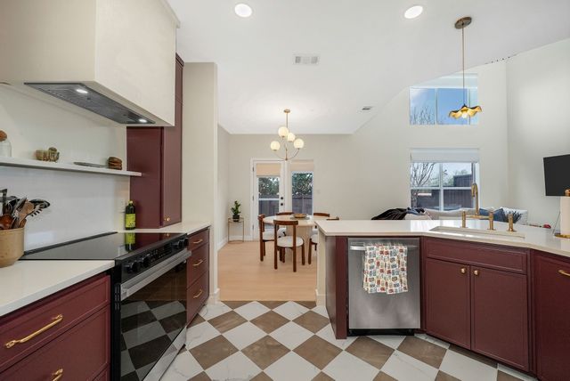 4561 Woodsboro Lane, Plano, TX 75024