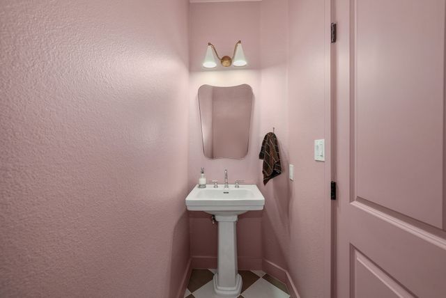 4561 Woodsboro Lane, Plano, TX 75024