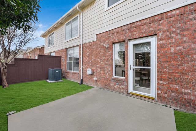 4561 Woodsboro Lane, Plano, TX 75024