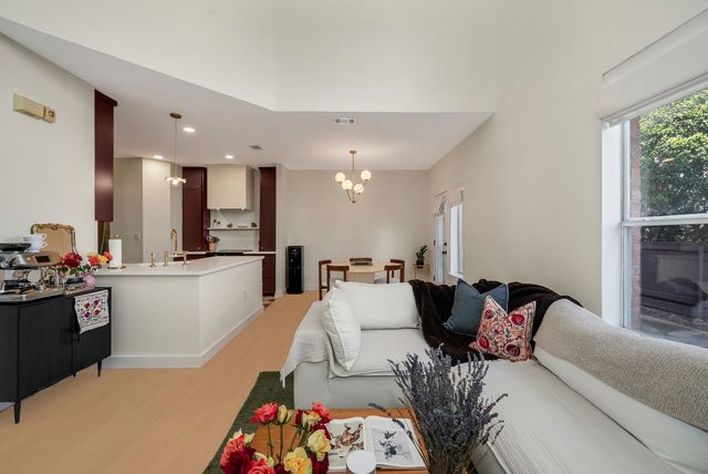 4561 Woodsboro Lane, Plano, TX 75024