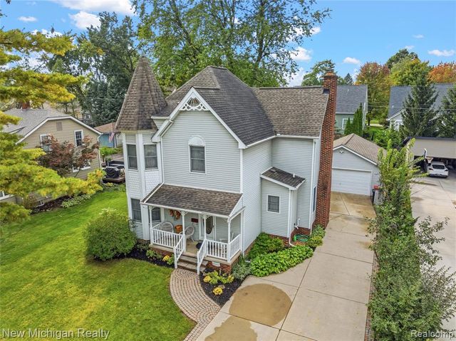 445 Crystal Street, Milford, MI 48381