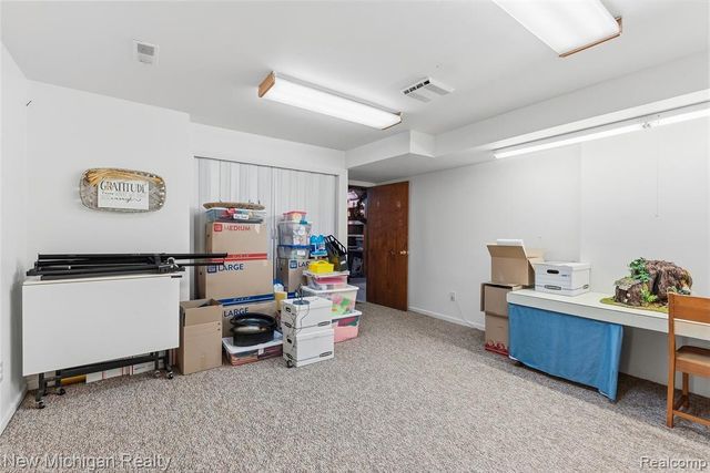 445 Crystal Street, Milford, MI 48381