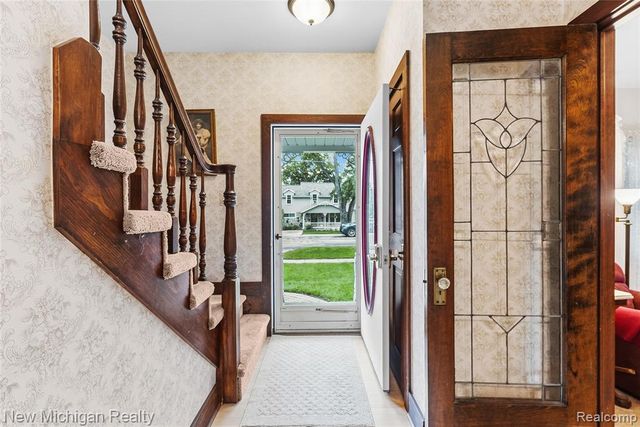 445 Crystal Street, Milford, MI 48381