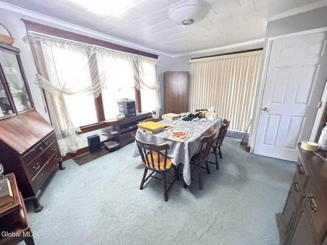 13 Corlaer Avenue, Schenectady, NY 12304