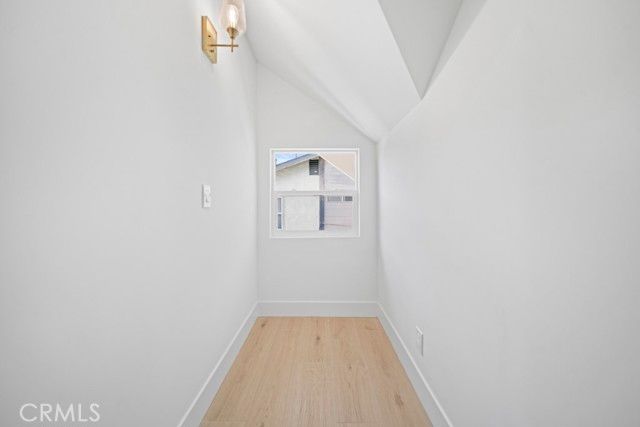 1676 W 24th, Los Angeles, CA 90007