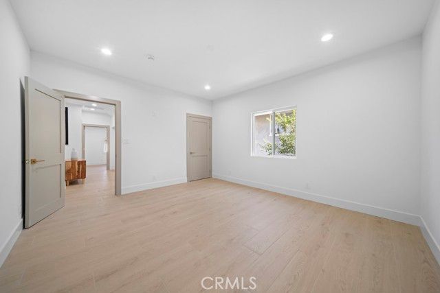 1676 W 24th, Los Angeles, CA 90007