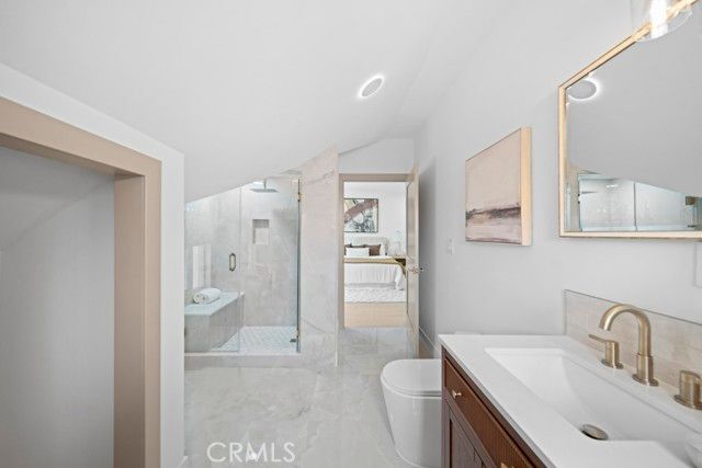 1676 W 24th, Los Angeles, CA 90007