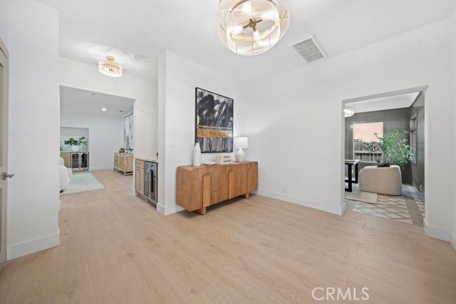 1676 W 24th, Los Angeles, CA 90007