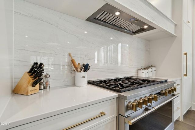 2200 Paddstowe Main Way, Wake Forest, NC 27587