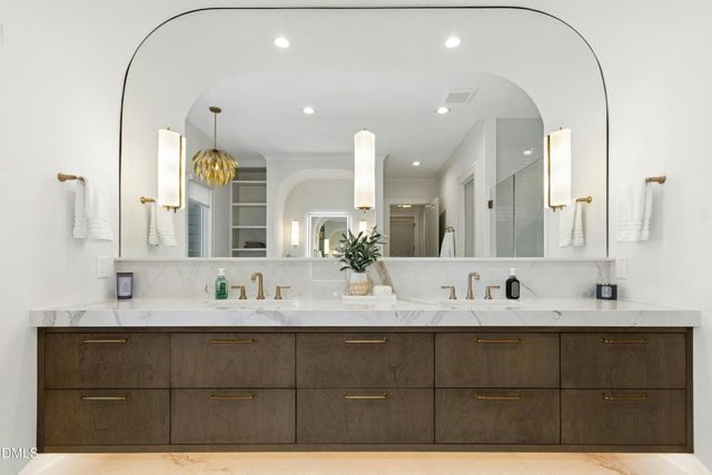 2200 Paddstowe Main Way, Wake Forest, NC 27587