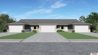 1012 W Sand Dune Drive, Lincoln, NE 68523