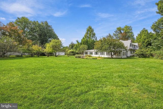 528 MONTGOMERY RD, Ambler, PA 19002