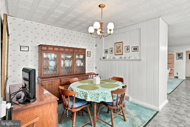 528 MONTGOMERY RD, Ambler, PA 19002