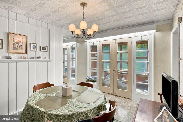 528 MONTGOMERY RD, Ambler, PA 19002
