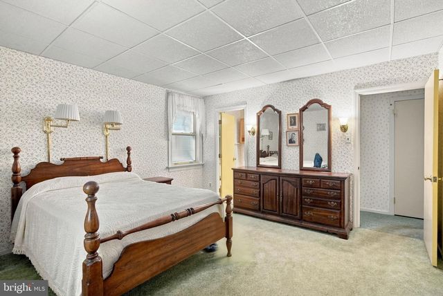 528 MONTGOMERY RD, Ambler, PA 19002