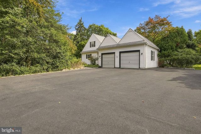 528 MONTGOMERY RD, Ambler, PA 19002