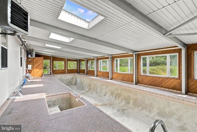 528 MONTGOMERY RD, Ambler, PA 19002