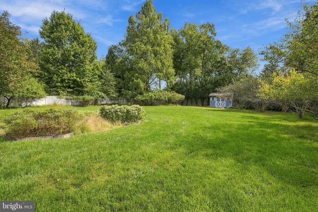 528 MONTGOMERY RD, Ambler, PA 19002